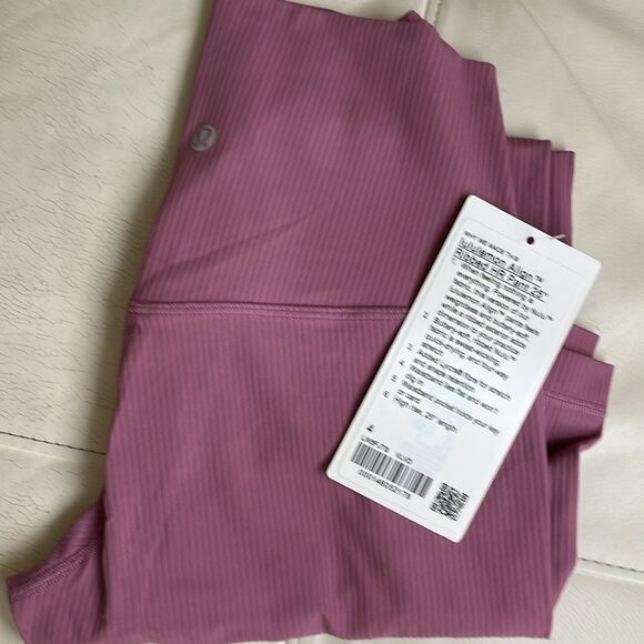 NWT LULULEMON ALIGN RIBBED HIGH RISE PANT 25” velvet dust size 4 pink lilac purp - Picture 3 of 4